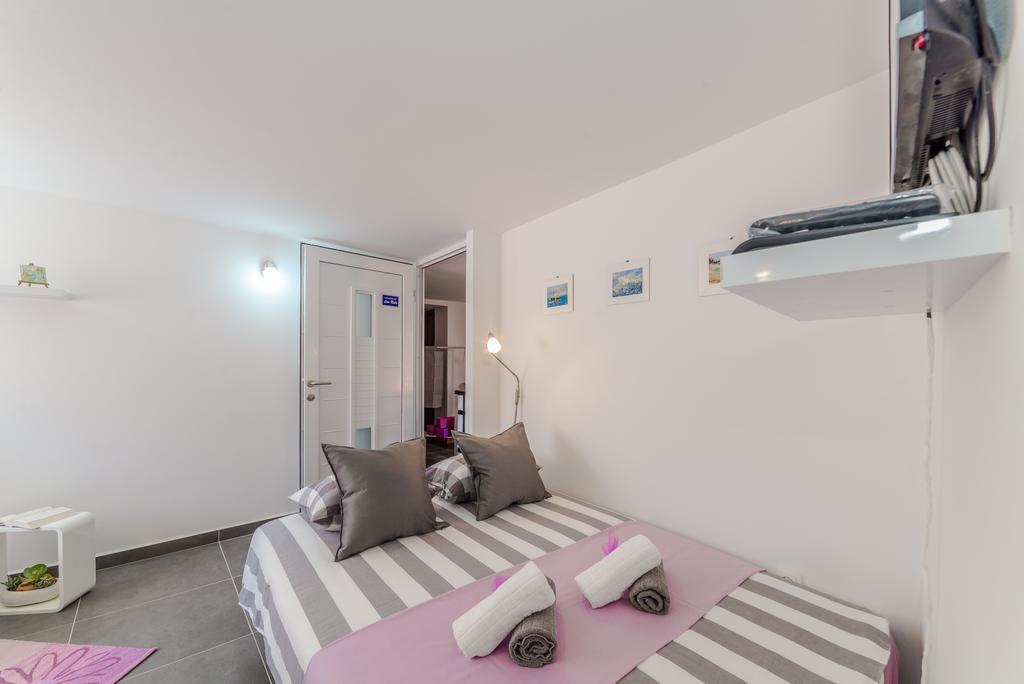 Apartment Luce Mala Zadar Bagian luar foto